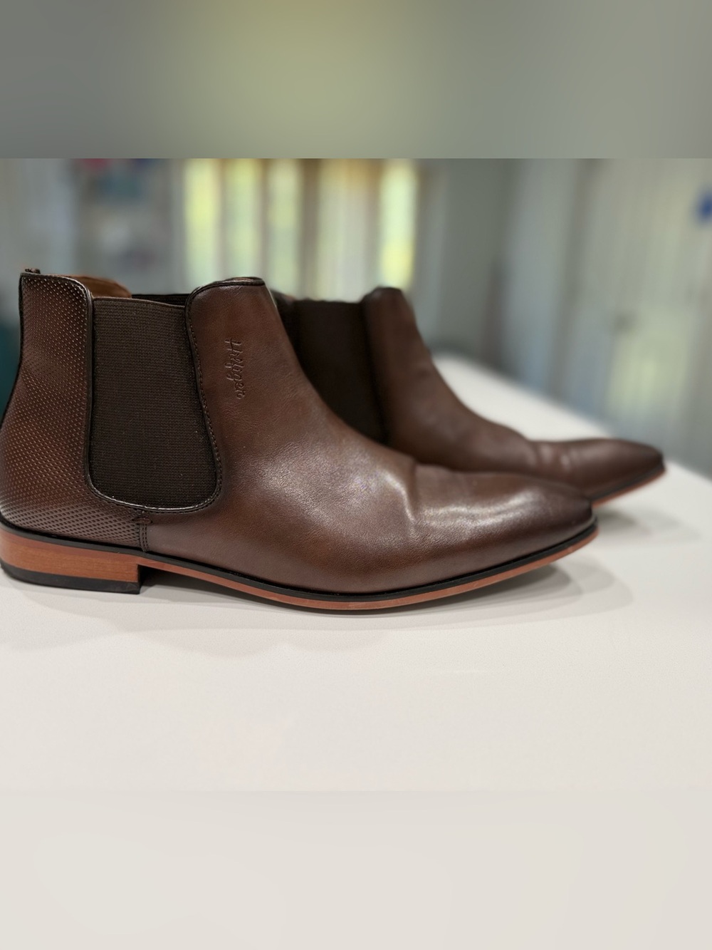 Tommy Hilfiger Sesame Chelsea Boots Size 11.5
